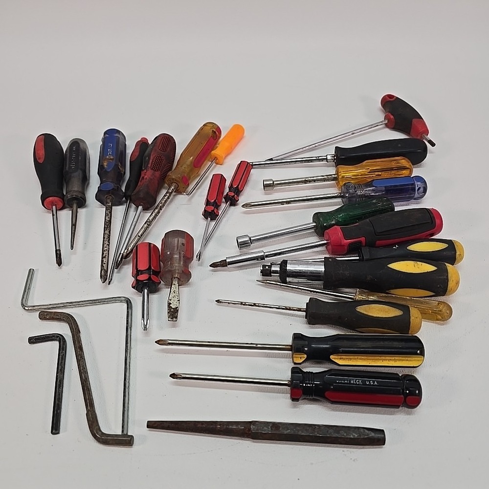 Misc. 27pc Tool Lot Screwdrivers‎ Nut Drivers Ect 3.5lbs
